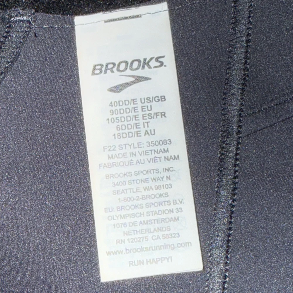 Brooks Black Zip-Front Sports Bra - Picture 5 of 7